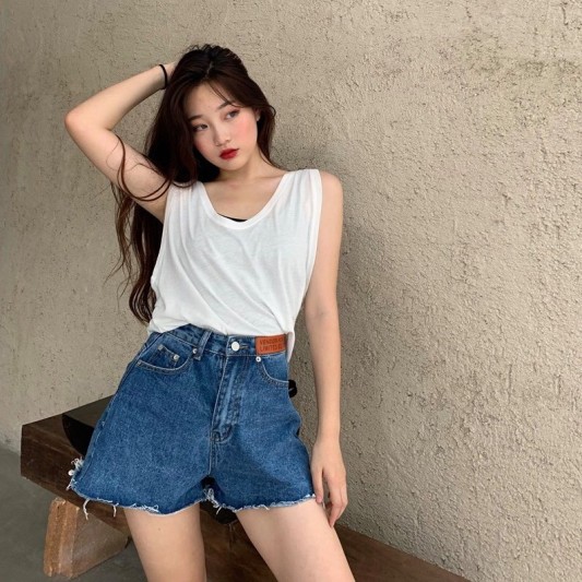 高腰复古直筒阔腿牛仔短裤