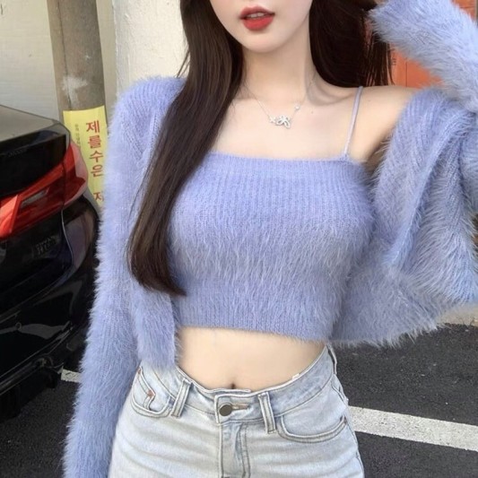 毛茸茸吊带背心+开衫外套两件式上衣