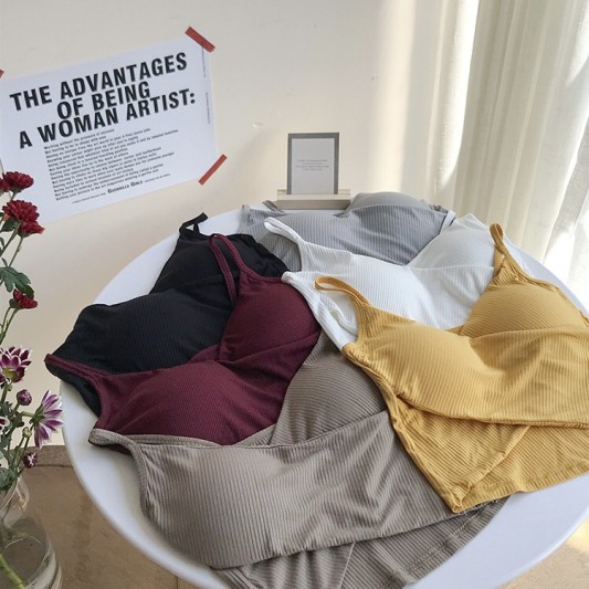 交衩设计感露脐背心