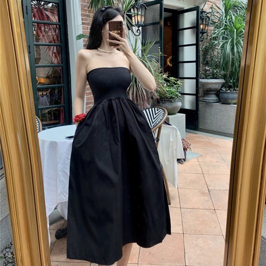 气质抹胸收腰连衣裙