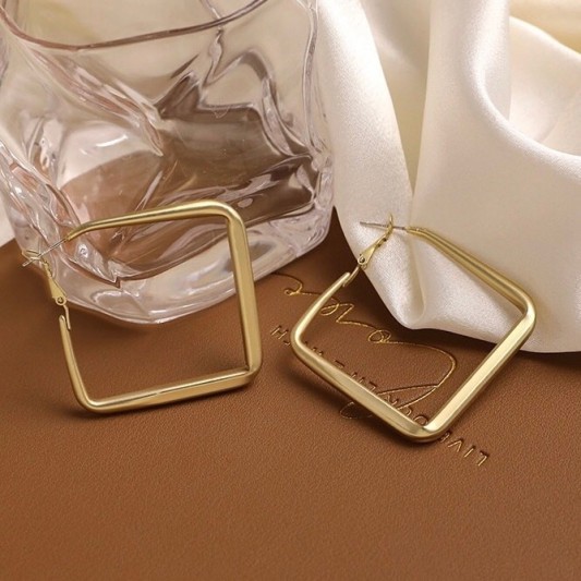 菱形哑光大耳圈